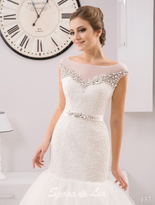 https://www.sposa-lia.com/images/stories/virtuemart/product/137 (2).jpg